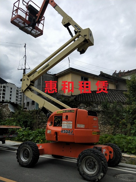 南充高空作业平台工作高度与平台高度有何区别